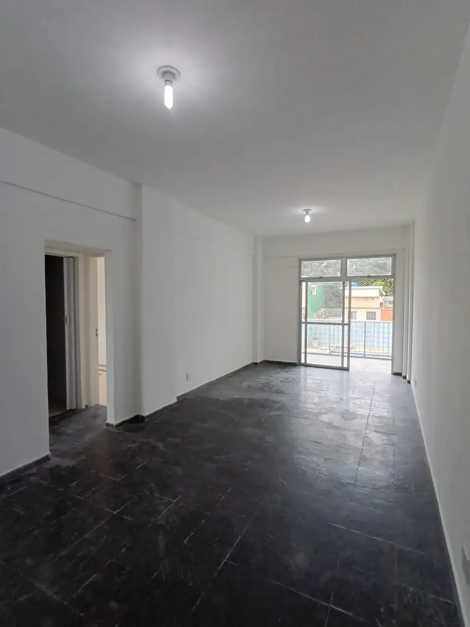 98 m² apartment with 2 bedrooms and 2 bathrooms — photo 6