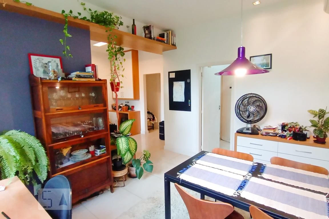 Furnished apartment with 2 bedrooms and 1 parking space — photo 23