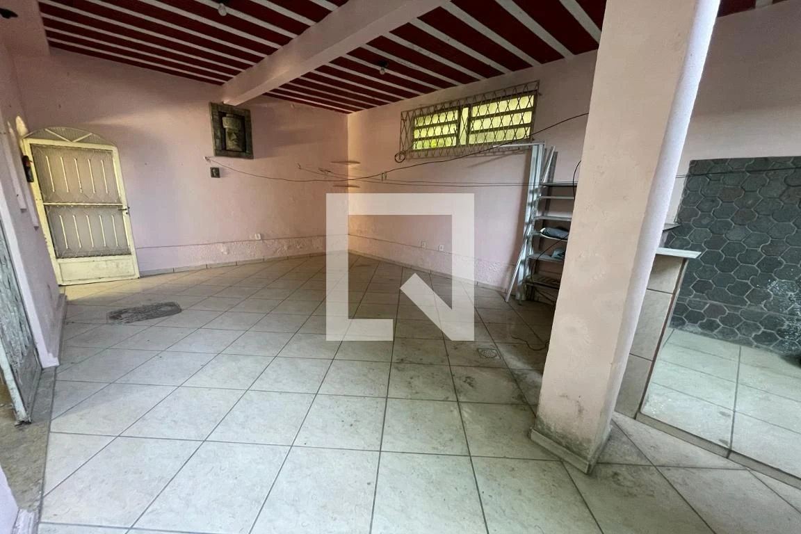 Casa para alugar com 4 quartos, varanda e quintal — photo 31