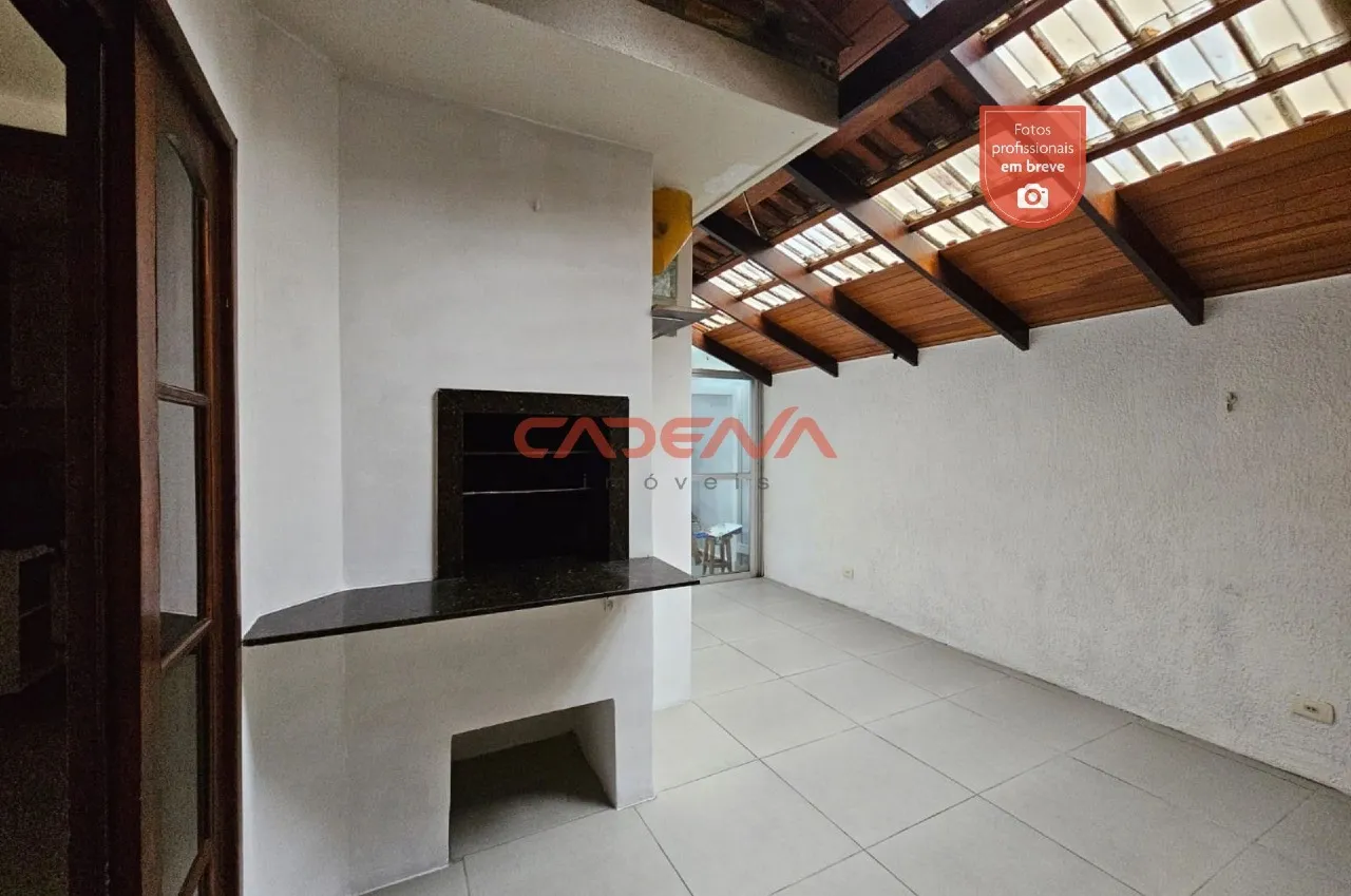 3-bedroom house with a grill on the balcony — photo 10