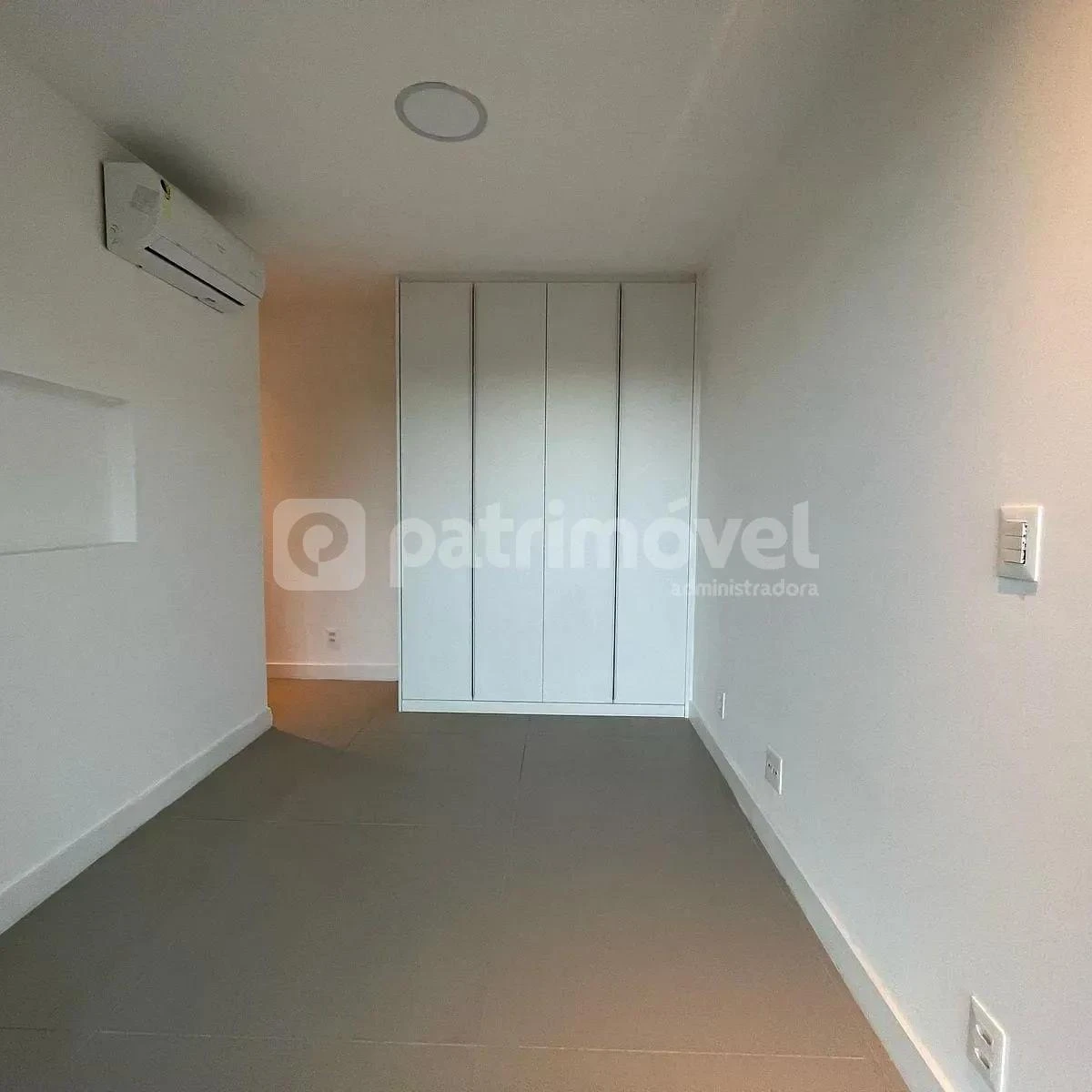 Apartment, 197 m², with a grill on the balcony — photo 7