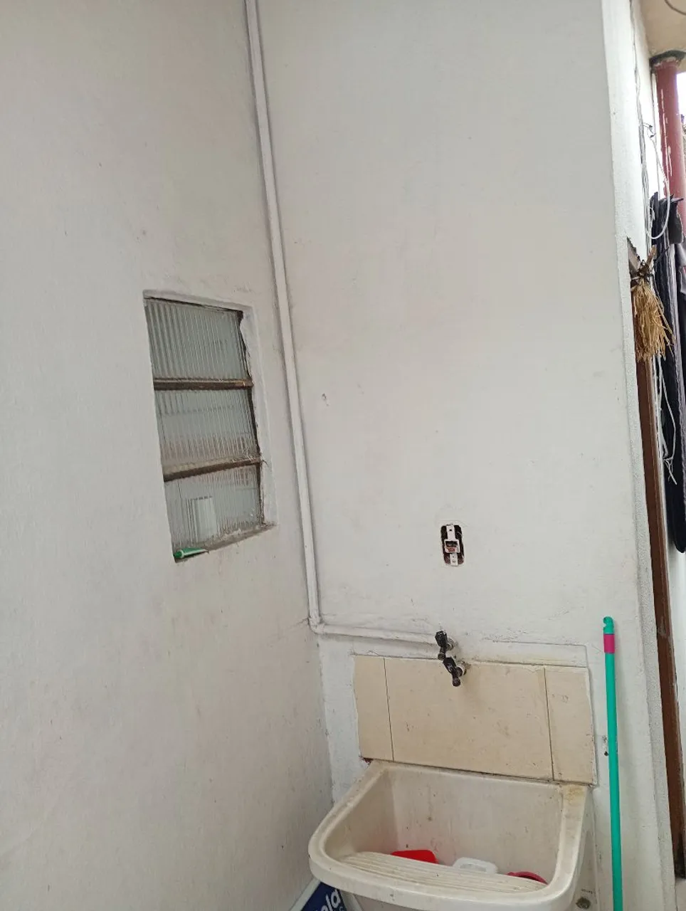 Casa para locação com 2 quartos, 2 banheiros e varanda — photo 5