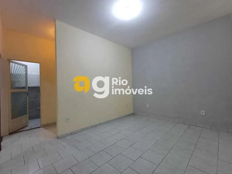 Unfurnished house with 1 bedroom, 1 bathroom and parking — photo 7