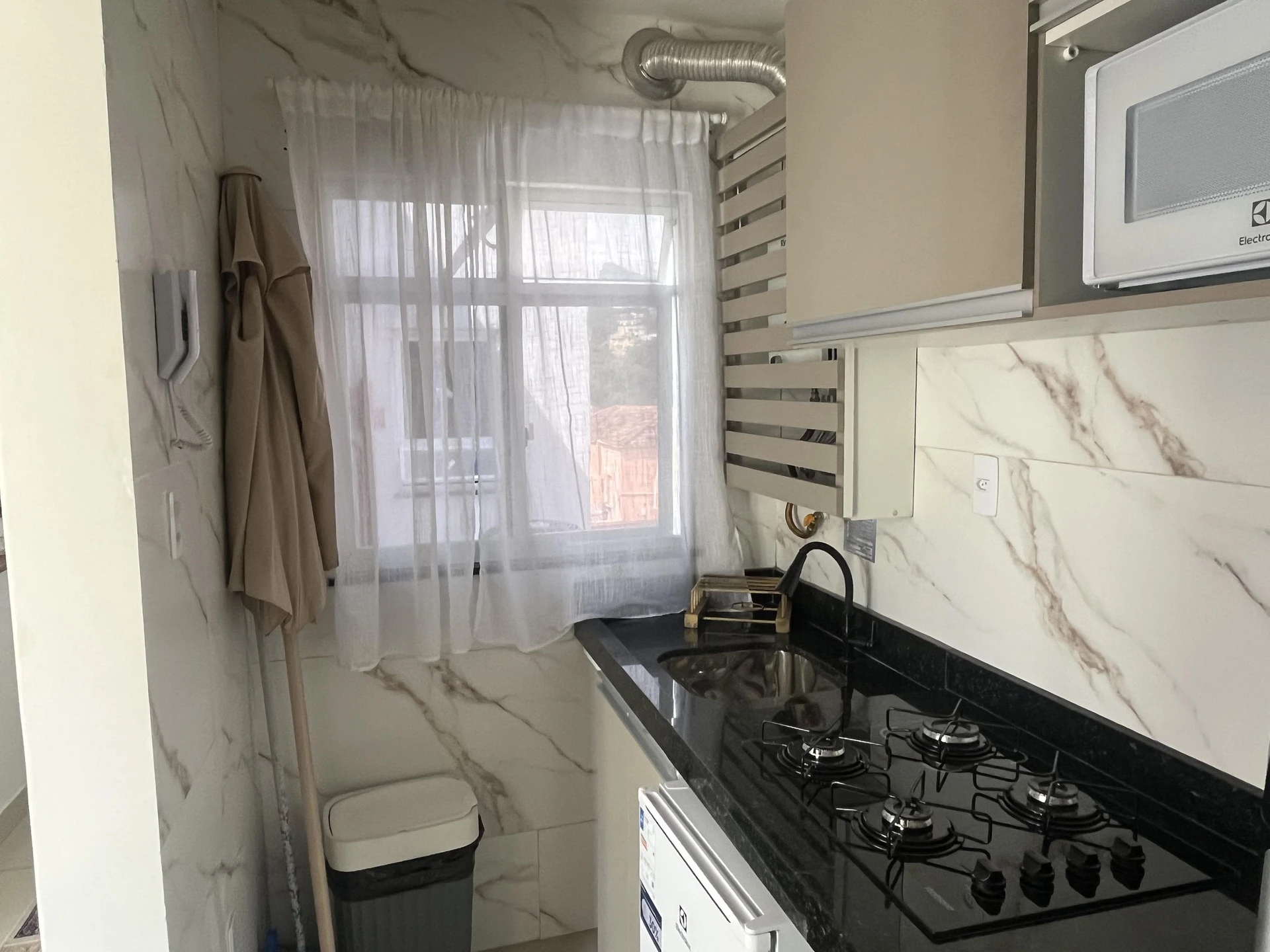 Furnished studio, 30 m², with a washing machine — photo 2
