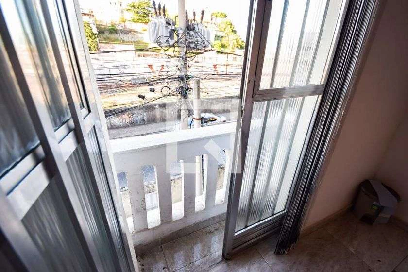 Дом с 4 спальнями, 3 парковками и частным садом — photo 20
