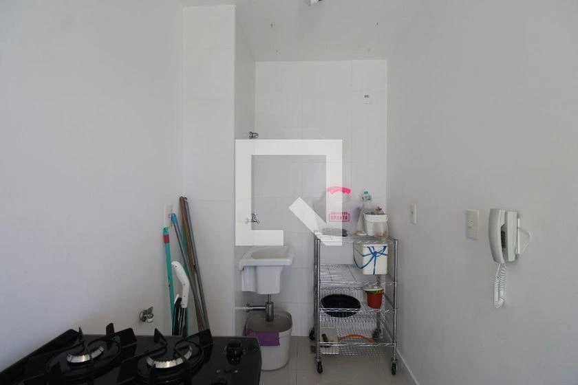 Furnished 79 m² apartment with 2 bedrooms and 2 bathrooms — photo 31