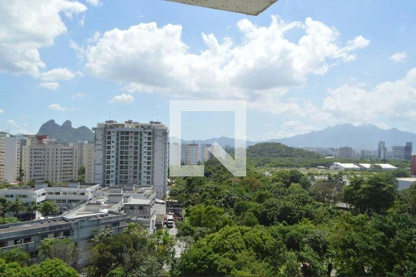 1-bedroom furnished apartment with glass shower cabin — photo 20
