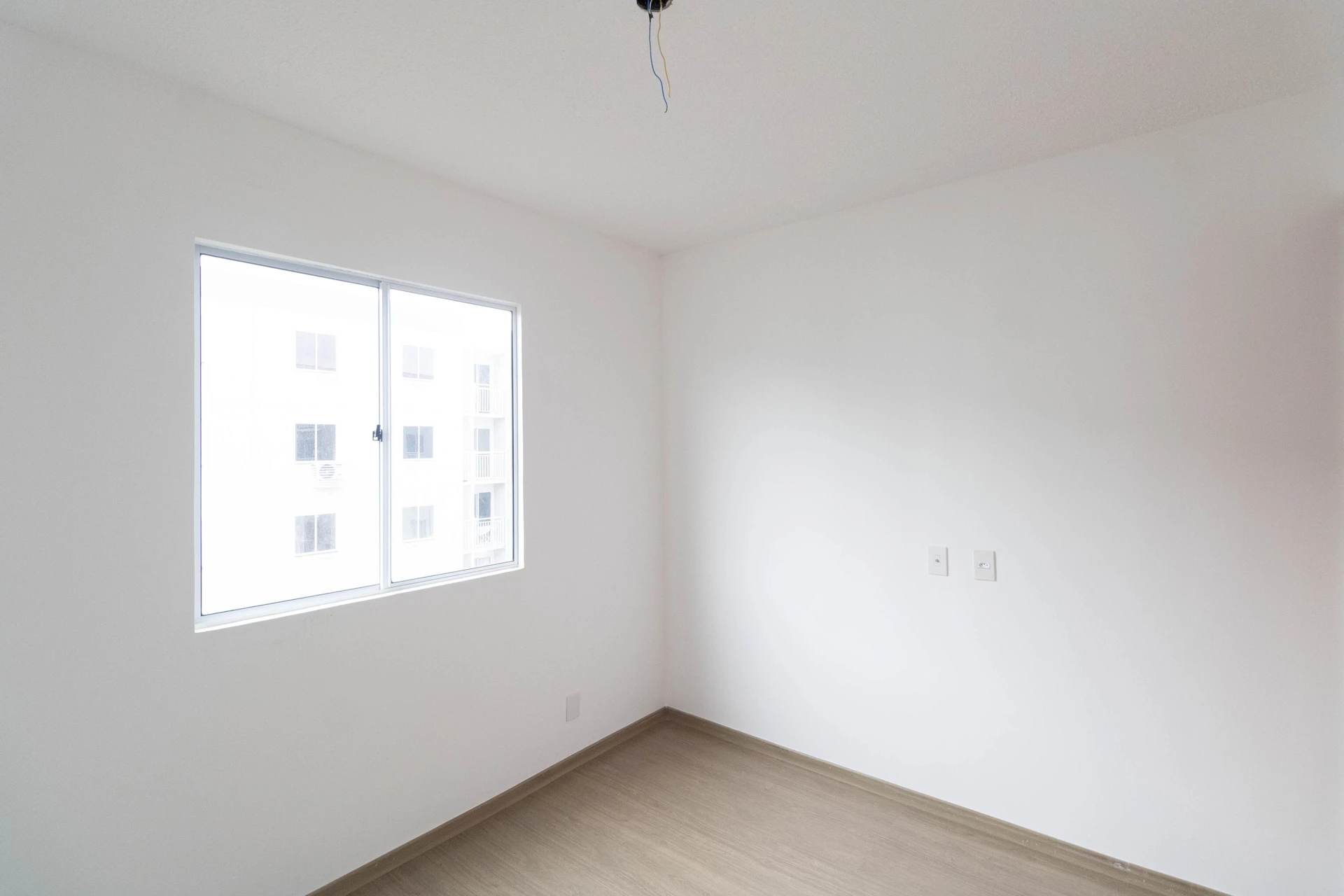 Unfurnished 2-bedroom apartment with 1 bathroom — photo 3