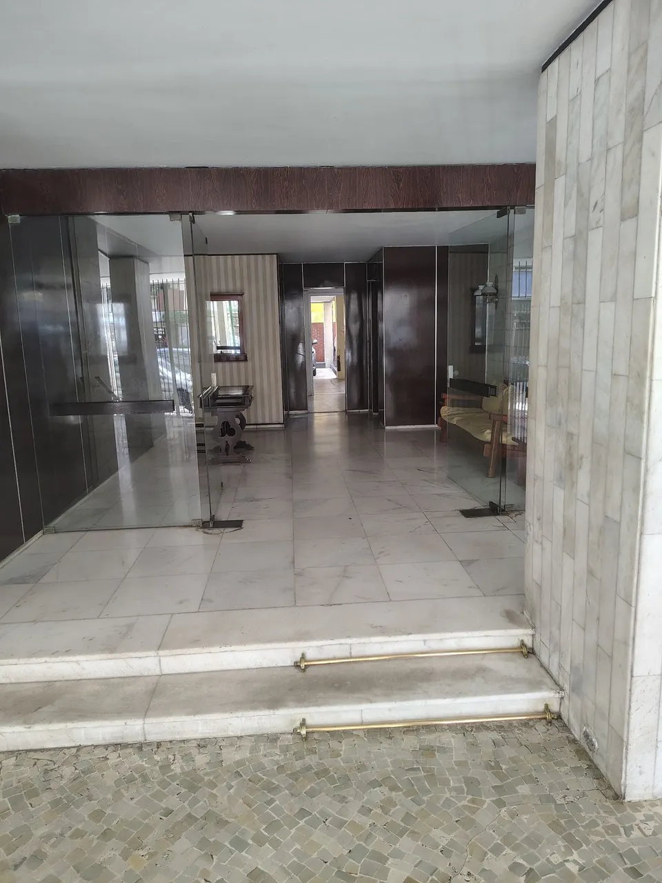 Washing machine in a 2-bedroom apartment, 81 m² — photo 9