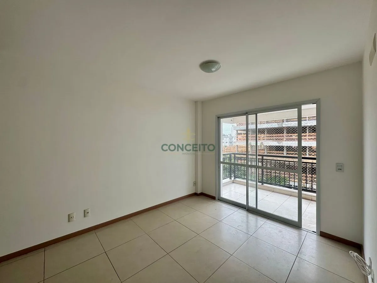 Unfurnished 154 m² apartment with a private garden — photo 10
