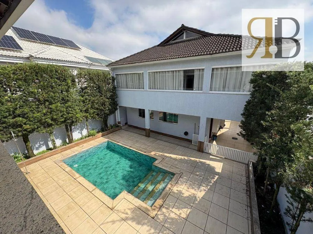4-bedroom house with 5 bathrooms, 400 m² — photo 29