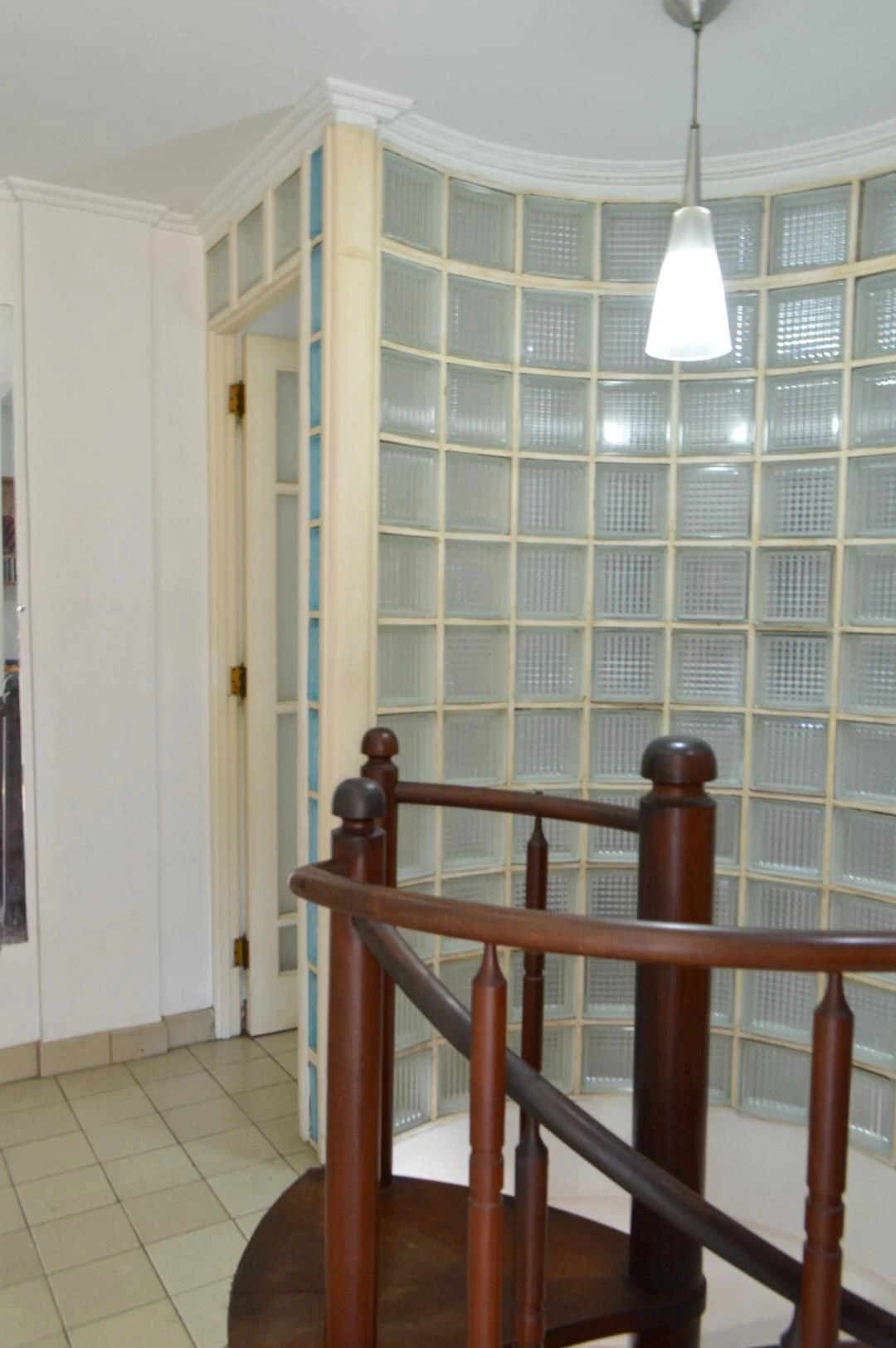 Furnished apartment with 3 bedrooms and 1 parking spot — photo 28