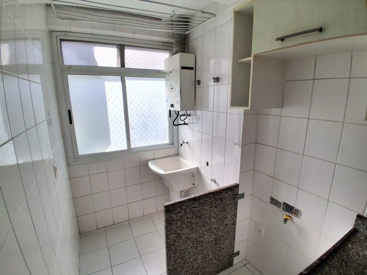 Home office in a 2-bedroom apartment, 89 m² — photo 8