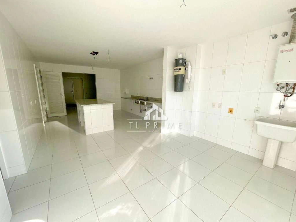 4-suite apartment with 555 m² and 5 parking spaces — photo 16