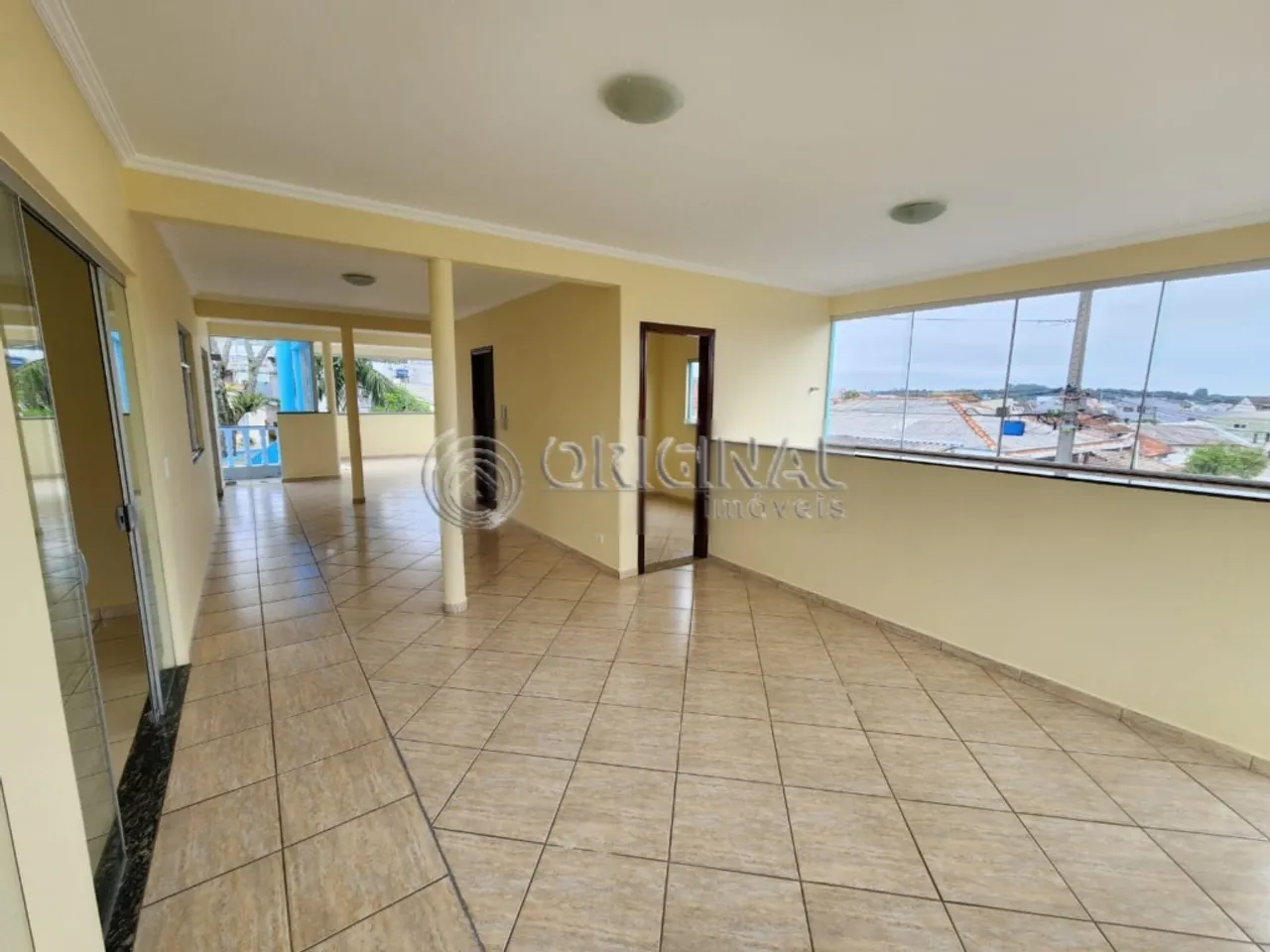 4-bedroom house with 200 m² and a private BBQ — photo 18