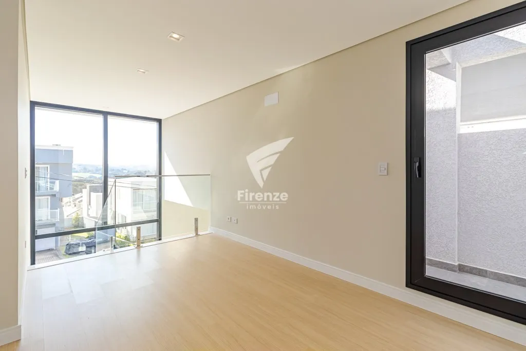 Furnished house with 4 bedrooms and 320 m² — photo 49