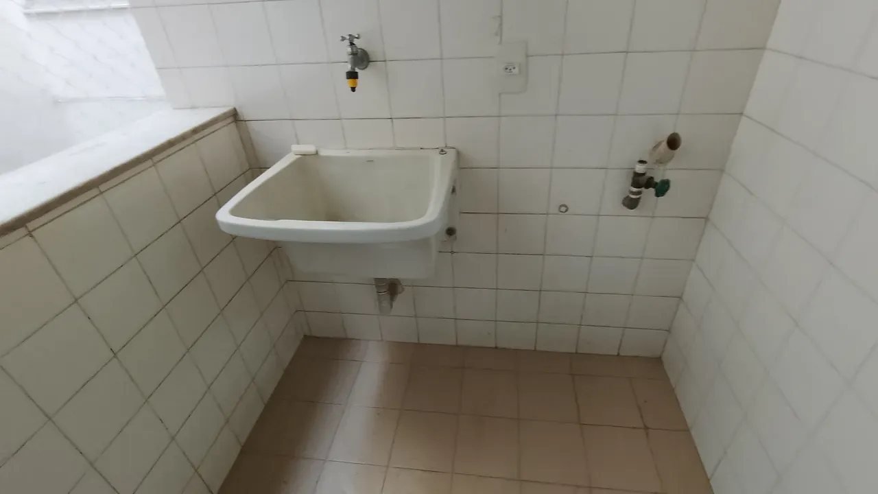 Apartamento no 4º andar com piso de madeira ou laminado — photo 34