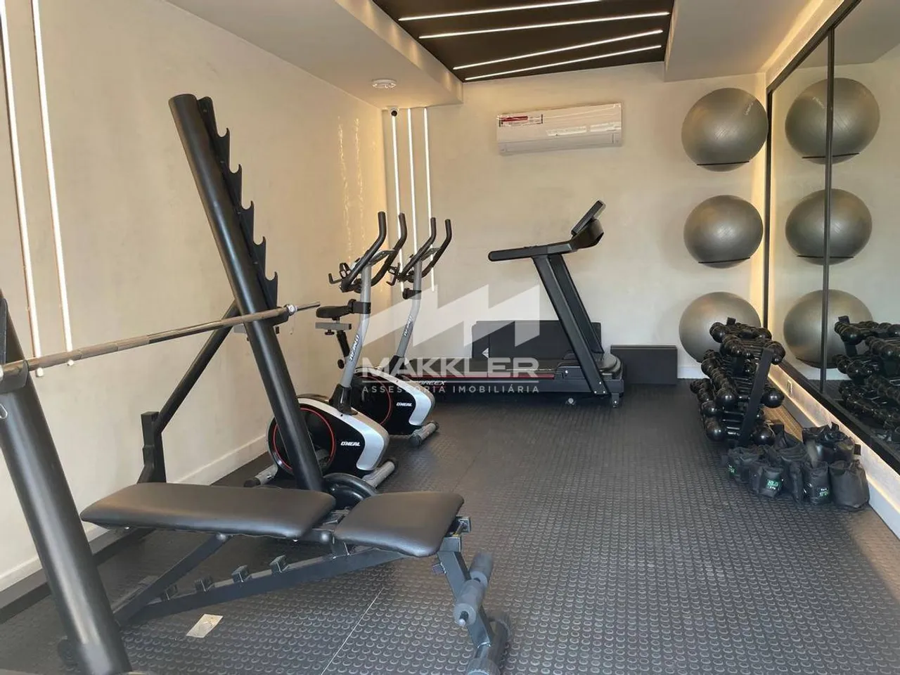 Apartamento mobiliado de 1 quarto com 1 vaga — photo 16