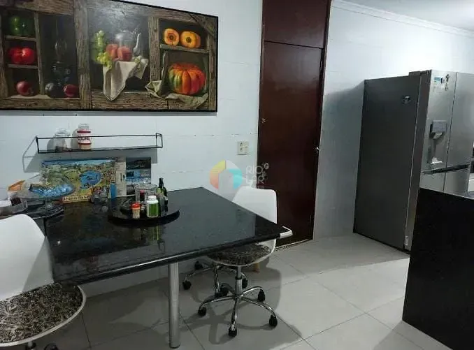 Furnished apartment with 4 bedrooms and 4 bathrooms — photo 7