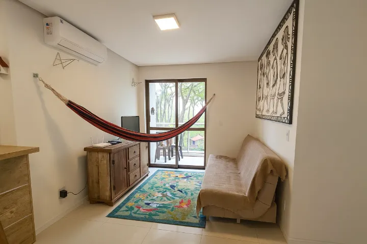 Apartamento amueblado con 2 dormitorios y 2 baños