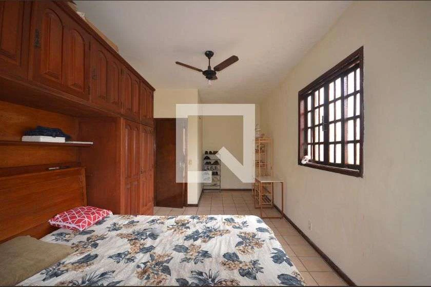 House with private garden and 7 bedrooms in 400 m² — photo 18