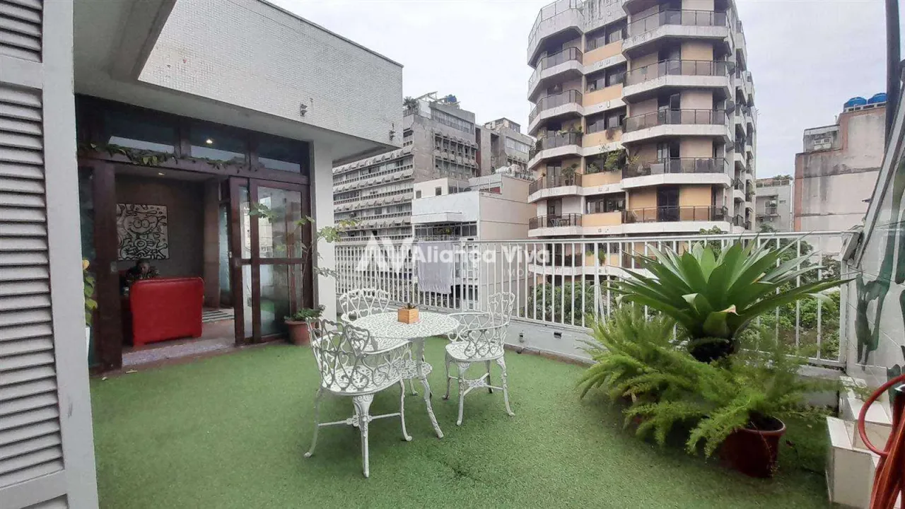 Furnished apartment with 2 bedrooms and 2 suites — photo 3