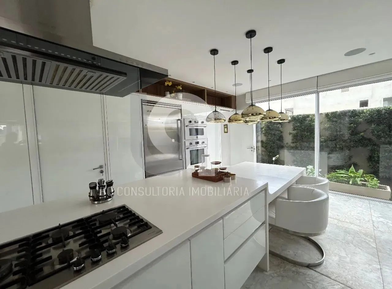 Casa mobiliada com 5 quartos e cozinha integrada a gás — photo 10