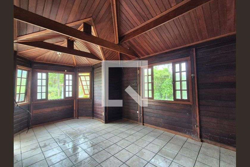 Casa de 200 m² com 2 quartos e churrasqueira na sacada — photo 19
