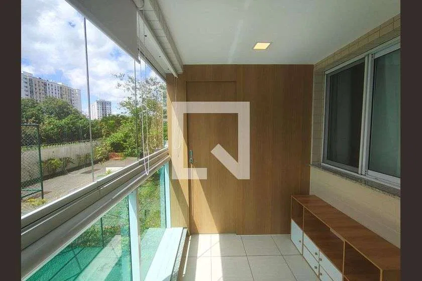 85 m² apartment with 3 bedrooms and a glass-enclosed balcony — photo 24