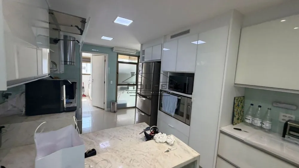 4-bedroom unfurnished apartment with 1 bathroom — photo 38