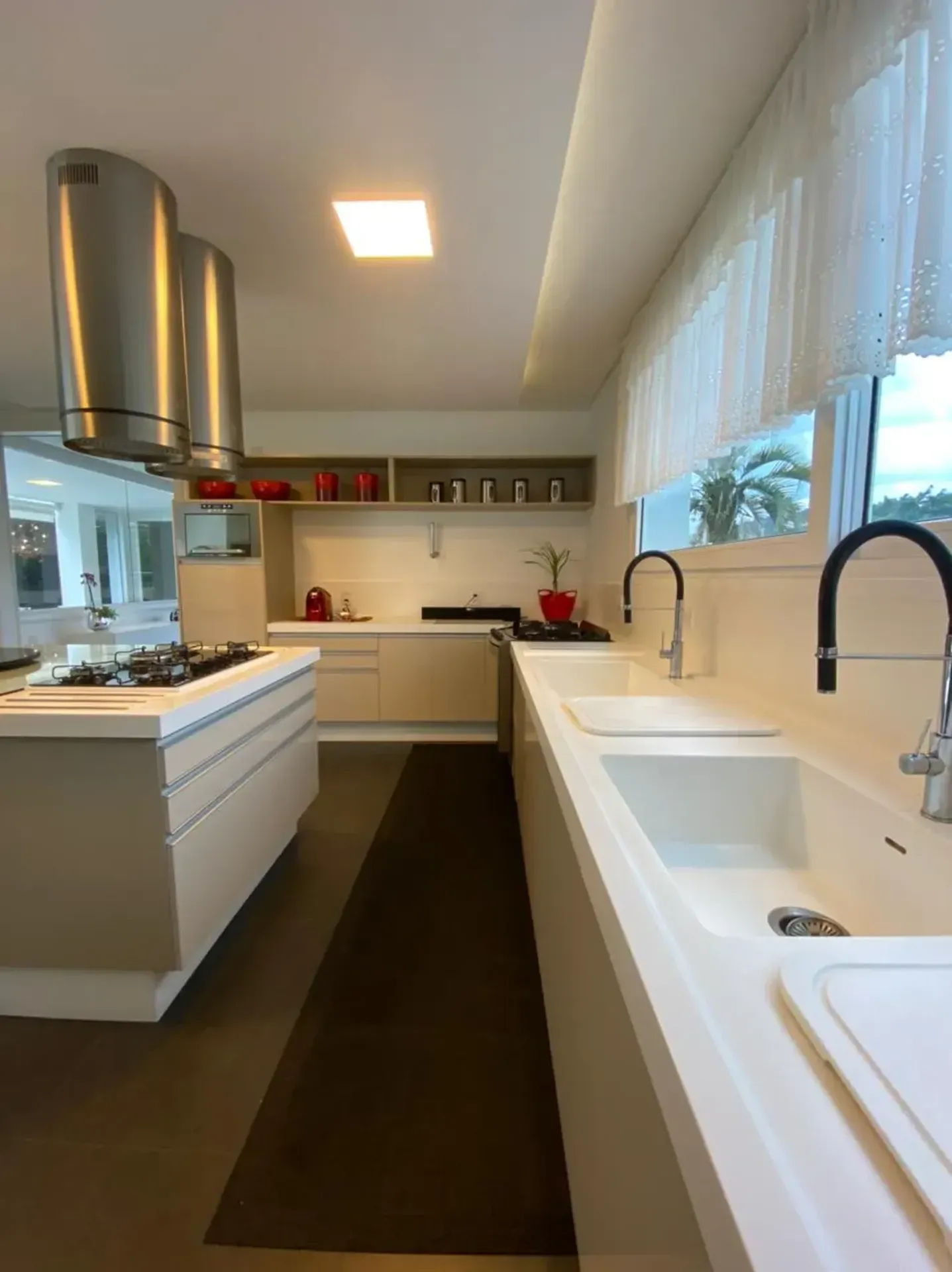Casa mobiliada com 6 suítes e 7 banheiros — photo 21