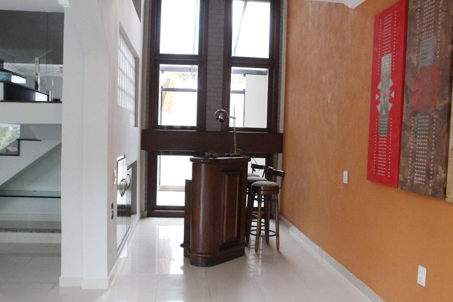 House with 5 bedrooms and 5 parking spaces — photo 29