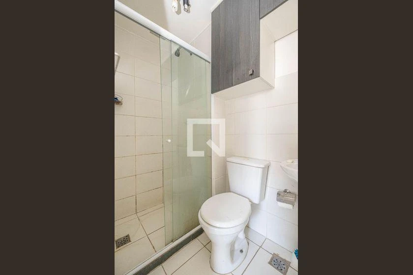 Furnished 2-bedroom apartment with a balcony — photo 36
