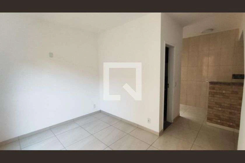 Невмебльована студія 23 м² з кухнею відкритого плану — photo 9