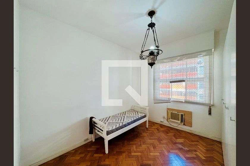 142 m² rental apartment with 3 bedrooms and separate kitchen — photo 3