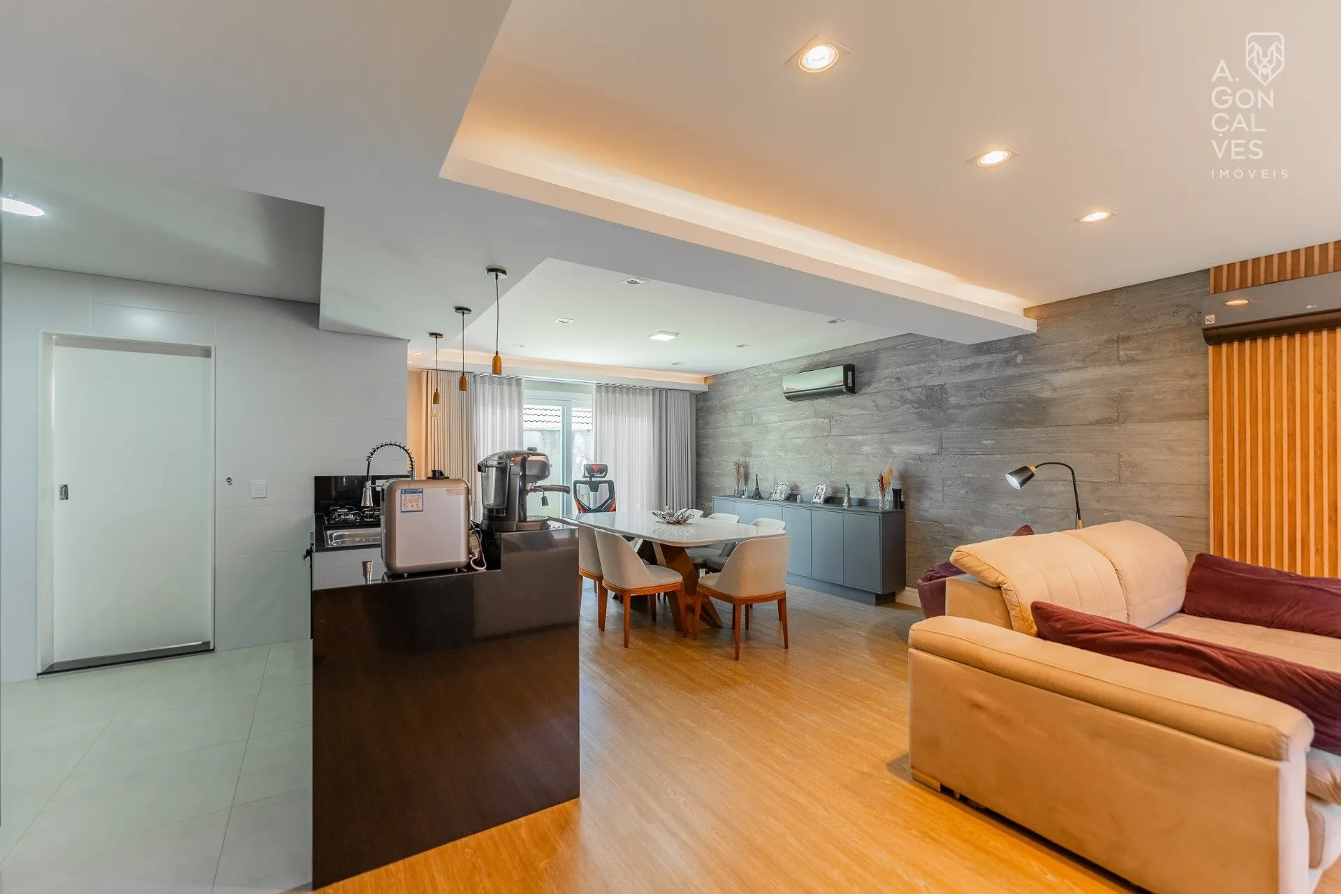 Casa com 3 suítes e 350 m², terraço e jardim — photo 8