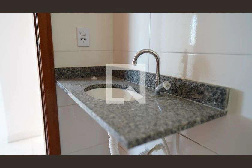 58 m² rental apartment with 1 bedroom and a balcony — photo 16