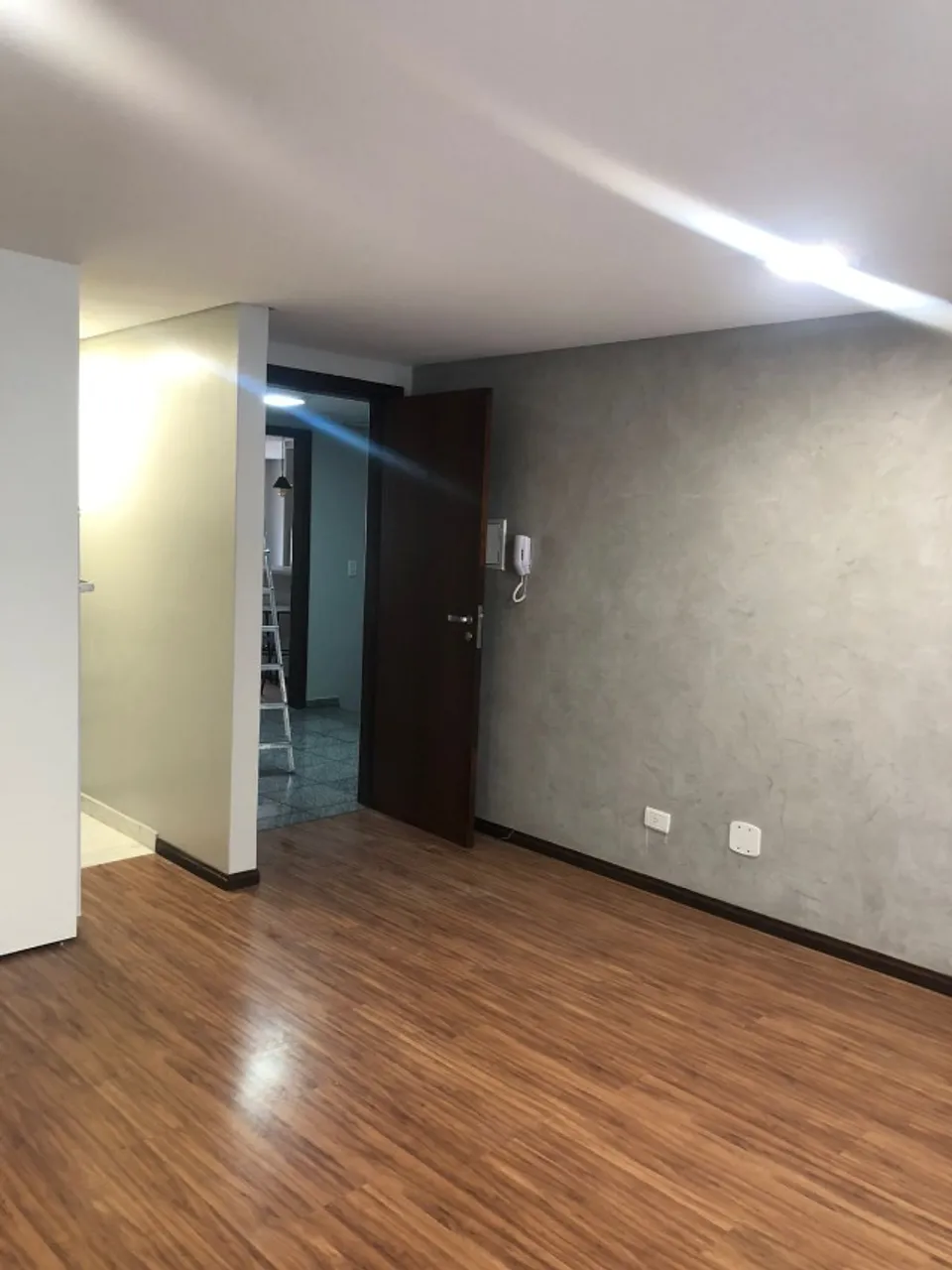 Monoambiente, 30 m², con piso de madera o laminado — photo 5