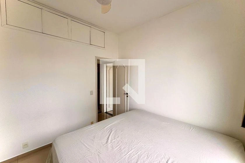 2-bedroom apartment with a home office — photo 5
