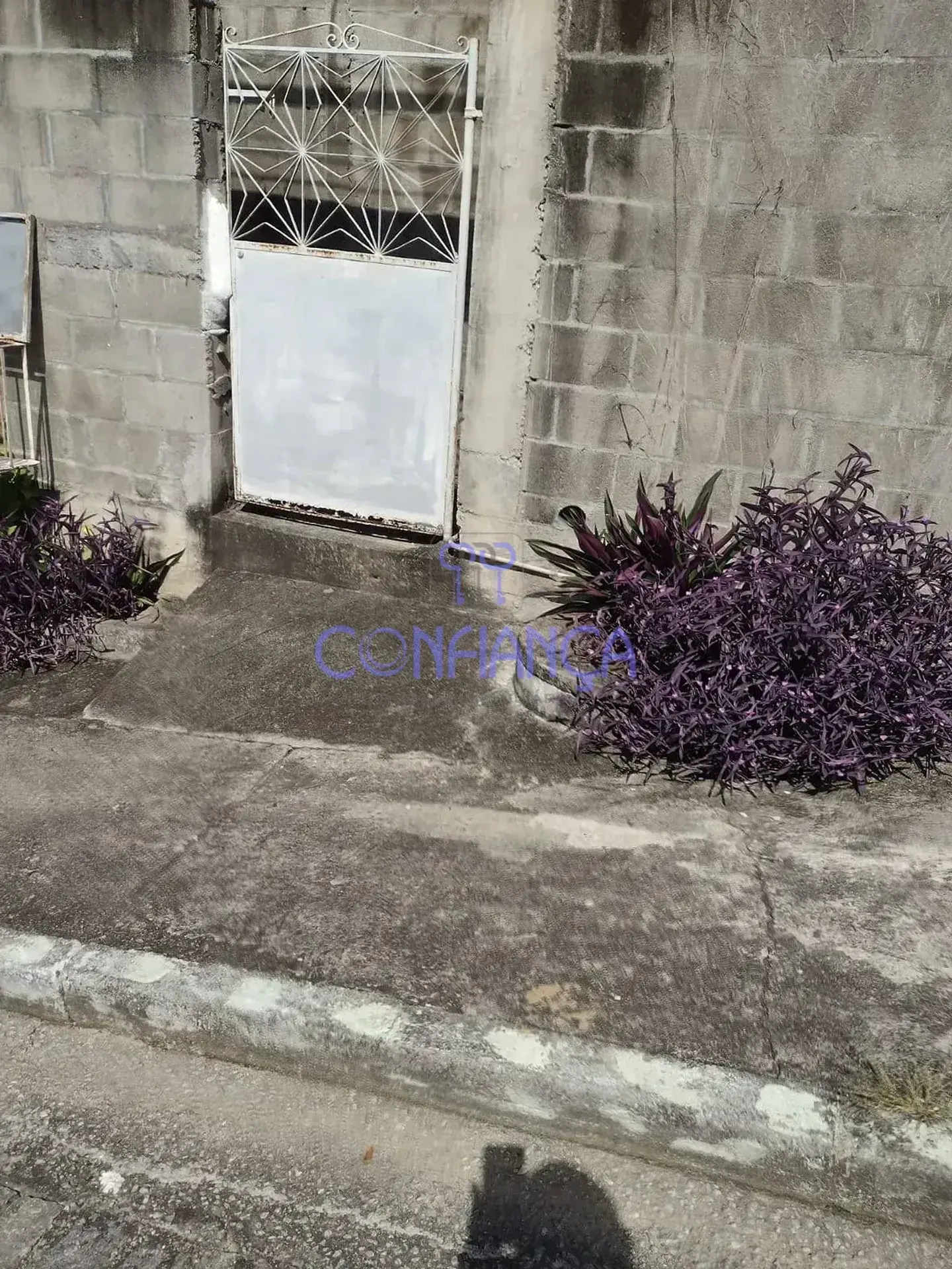 Rental house with 2 bedrooms and 1 bathroom — photo 35