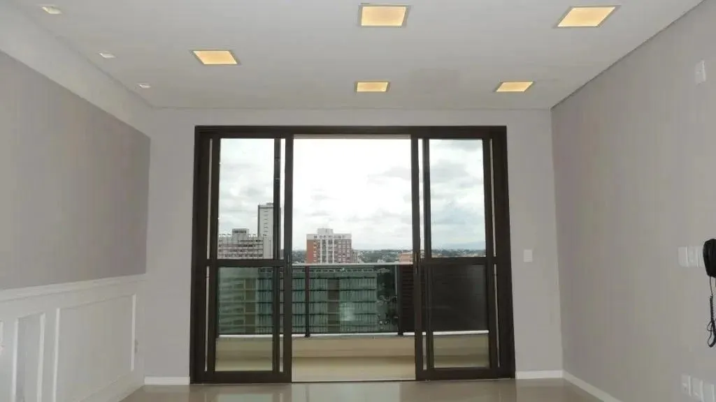 3-bedroom, 60 m² apartment in Curitiba