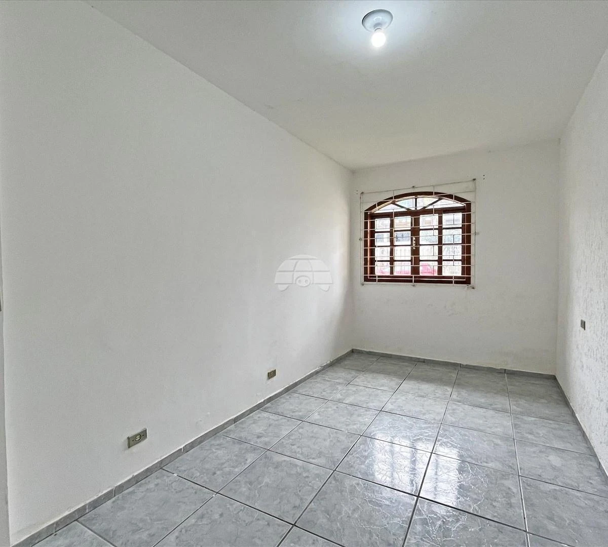 Балкон з грилем та 3 спальні: будинок 160 м² — photo 11
