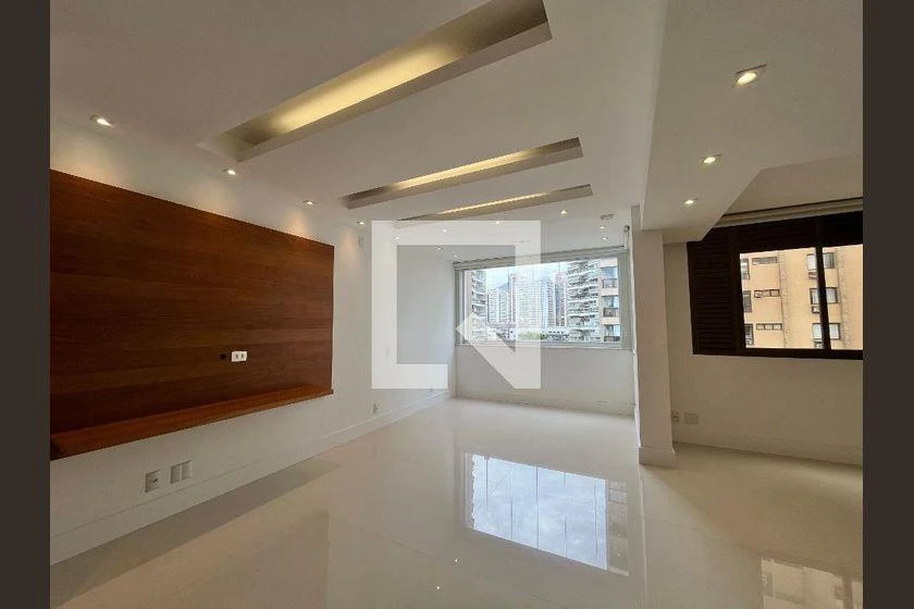 Apartamento, 105 m², com banheira — photo 14