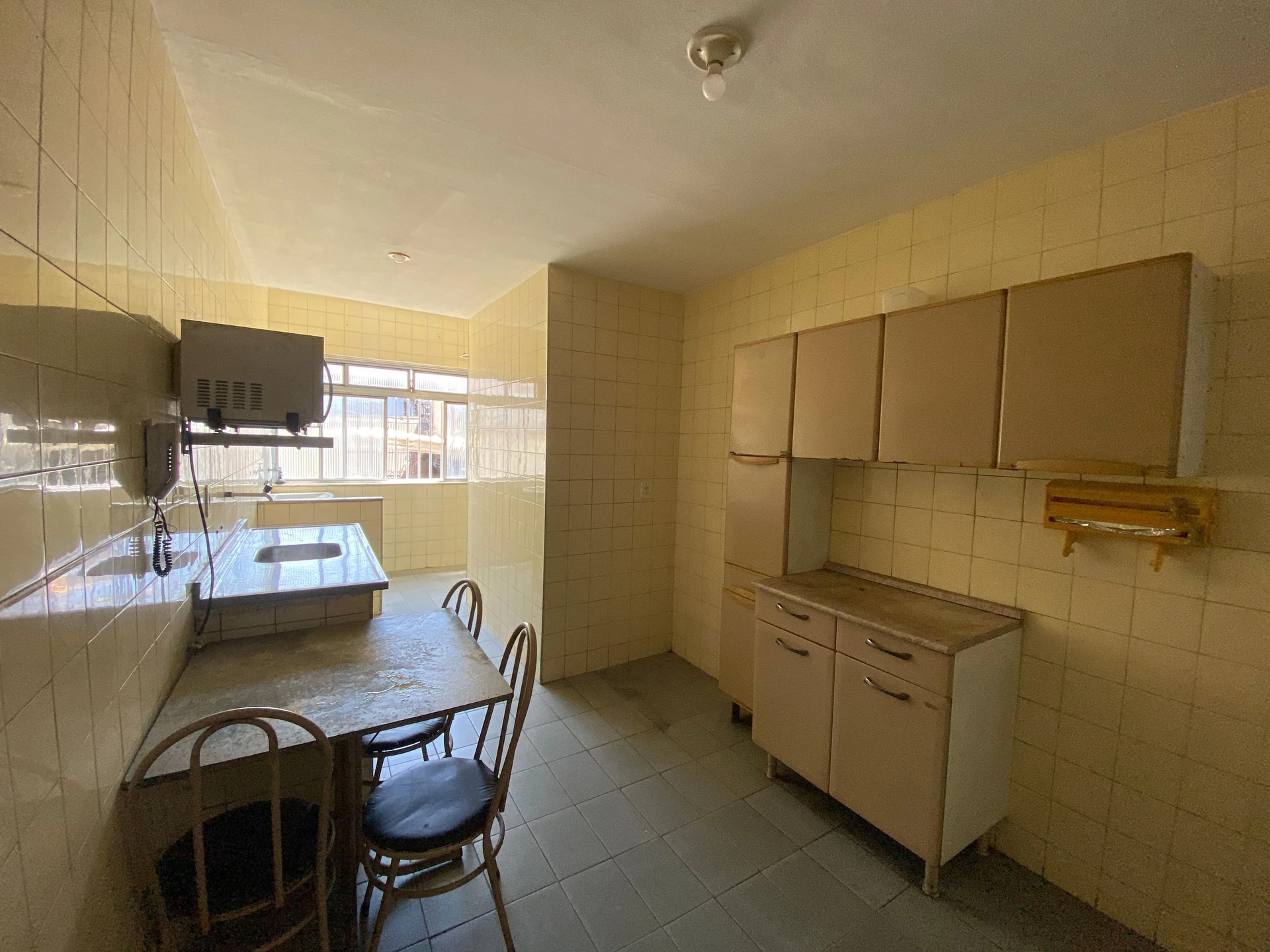 Apartment, 92 m², with wood or laminate floors — photo 54