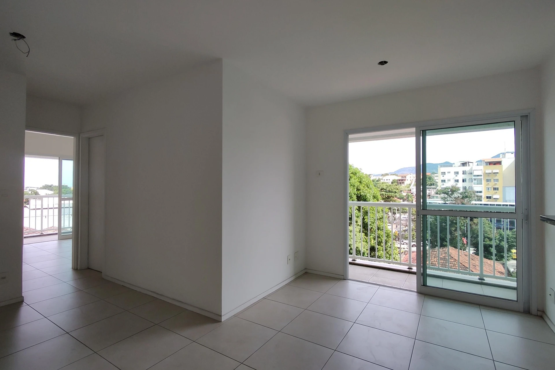 Apartamento com 2 quartos e varanda — photo 11