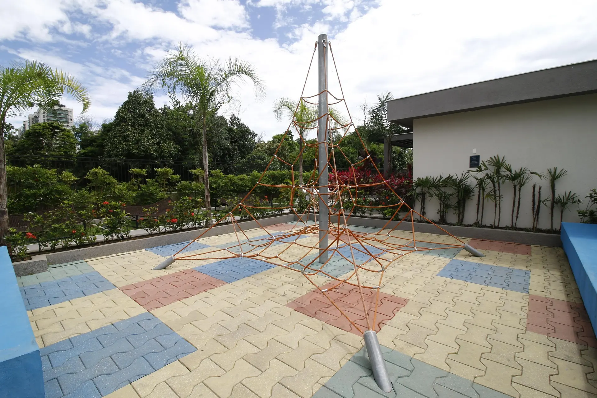 Apartment, 47 m², with a mountain view — photo 30