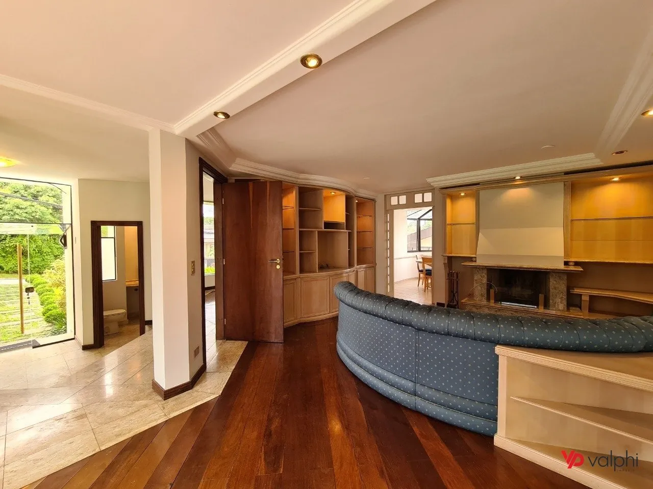 Condo house with 3 en-suite bedrooms and private garden — photo 40
