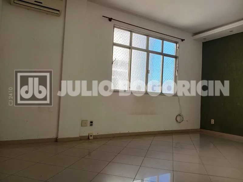 80 m² apartment with 3 bedrooms and 1 parking spot — photo 10