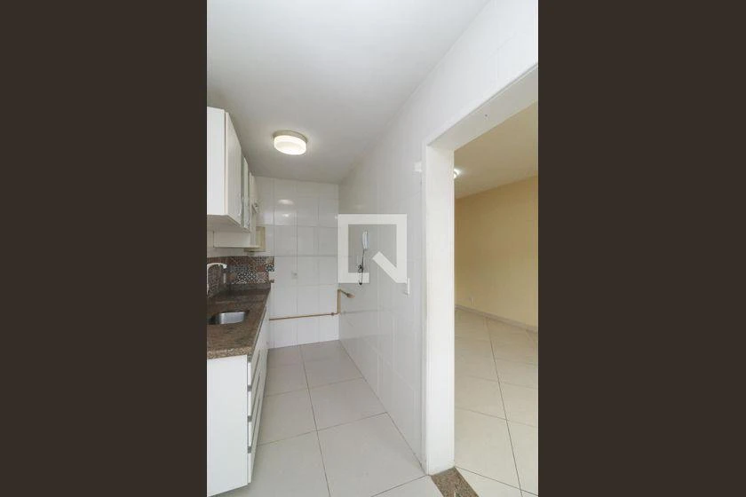 3-bedroom apartment with a mountain view in Rio de Janeiro — photo 21
