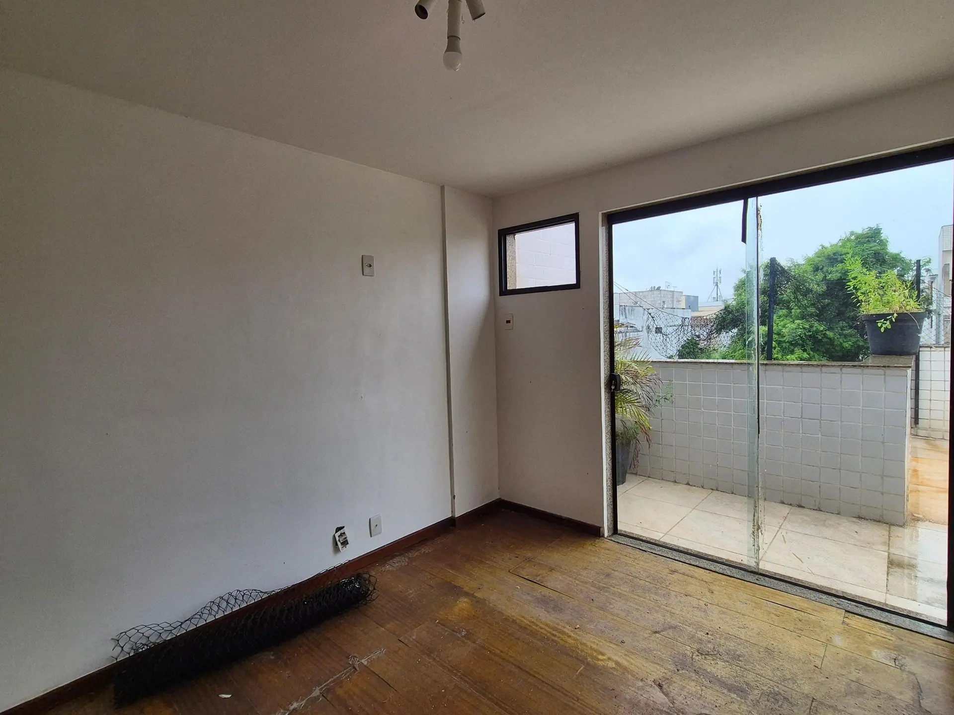 Rental apartment with 4 bedrooms and 3 en-suite baths — photo 2